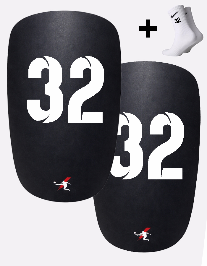 Щитки с номером 32 (B32)